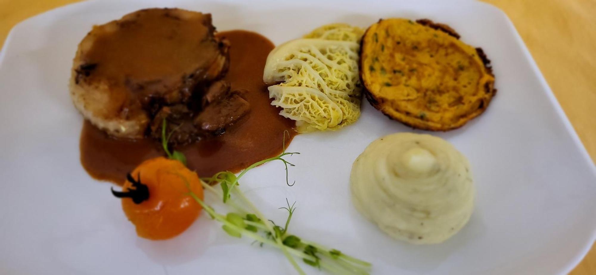 Logis Hotel Restaurant & Spa Les Remparts Салер Екстер'єр фото