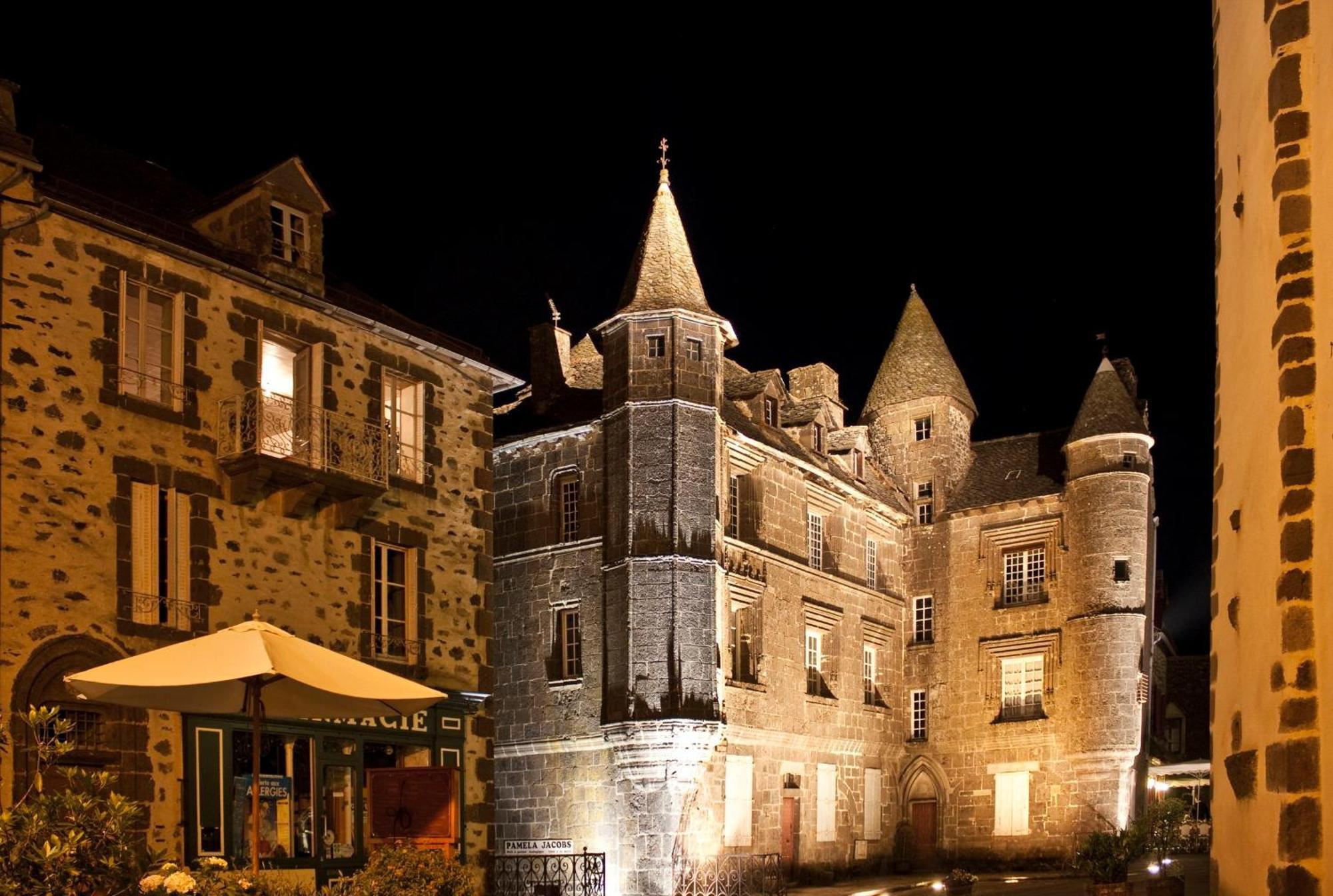 Logis Hotel Restaurant & Spa Les Remparts Салер Екстер'єр фото
