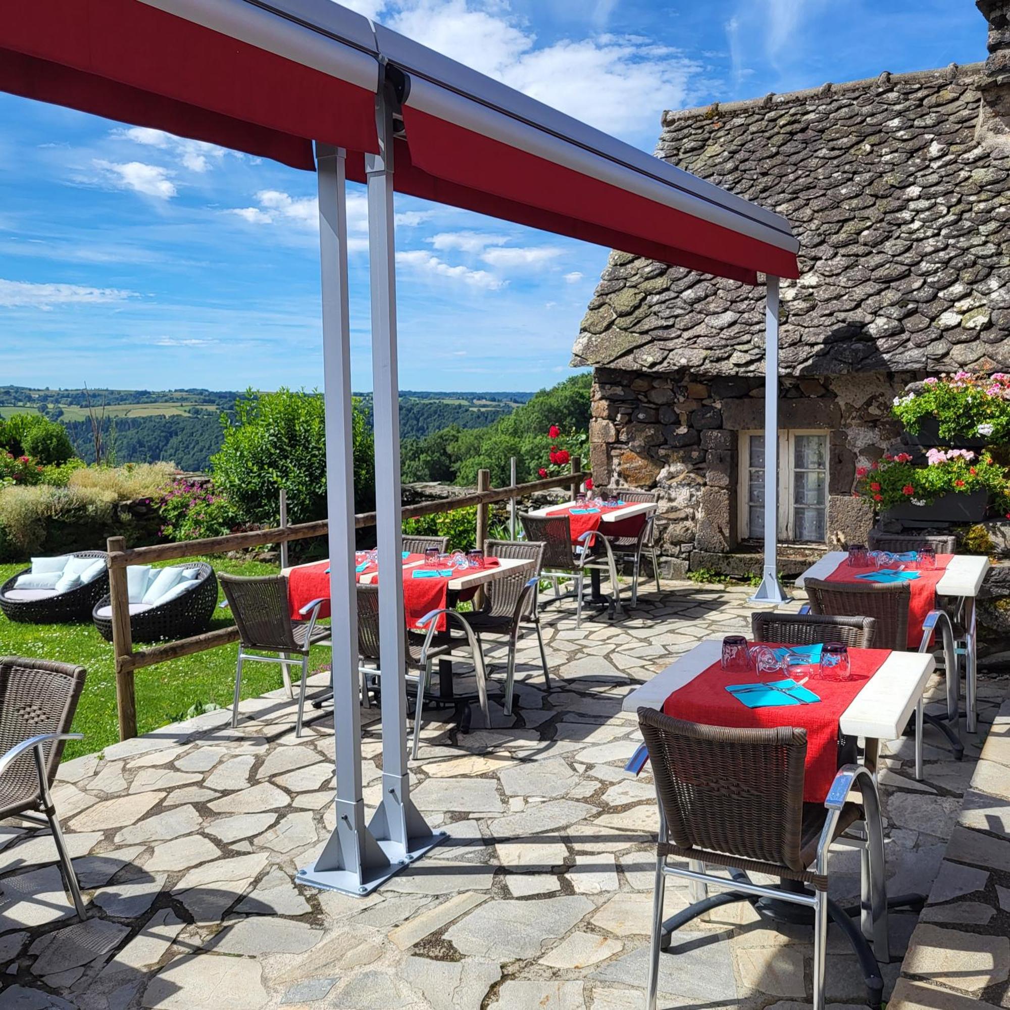 Logis Hotel Restaurant & Spa Les Remparts Салер Екстер'єр фото